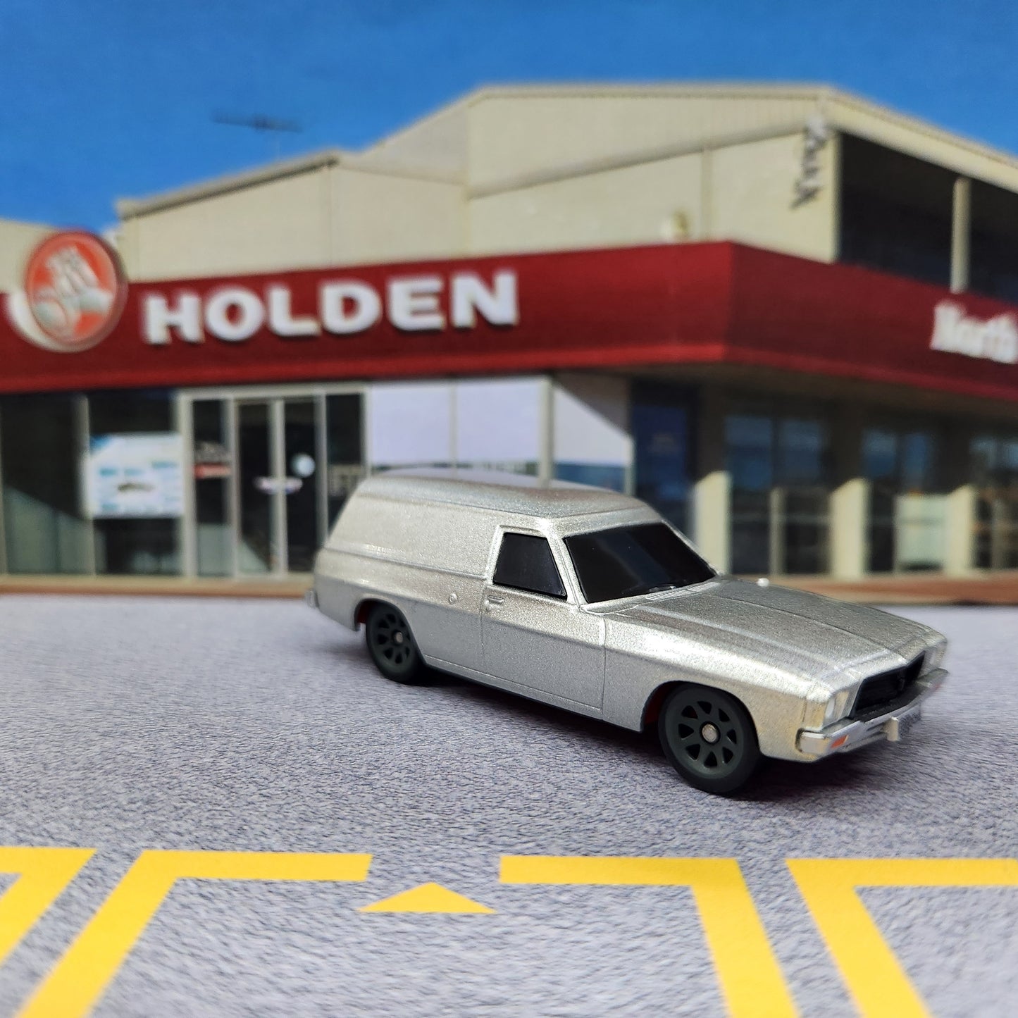 Oz Wheels - RedBellies (R1) - Holden HQ Panel Van (Silver) - 1:64 Scale