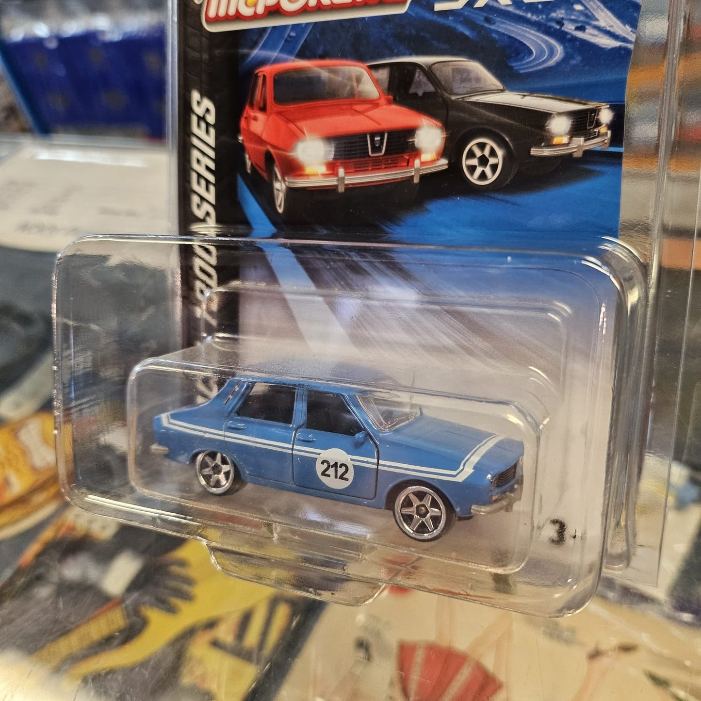 Hot Wheels Basics - Long Card - Clam Shell Display/Storage Box