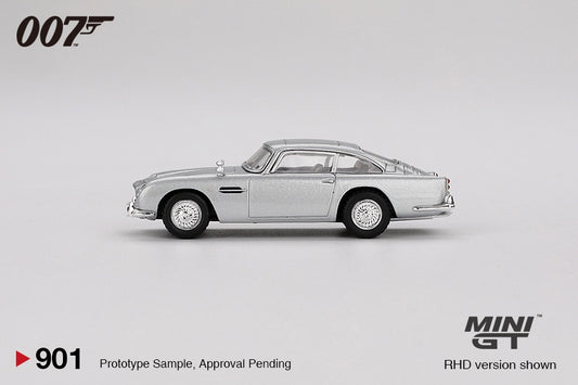 MiniGT - Aston Martin DB5 'Thunderball' 007 James Bond Series (Japanese Card) - 1:64 Scale