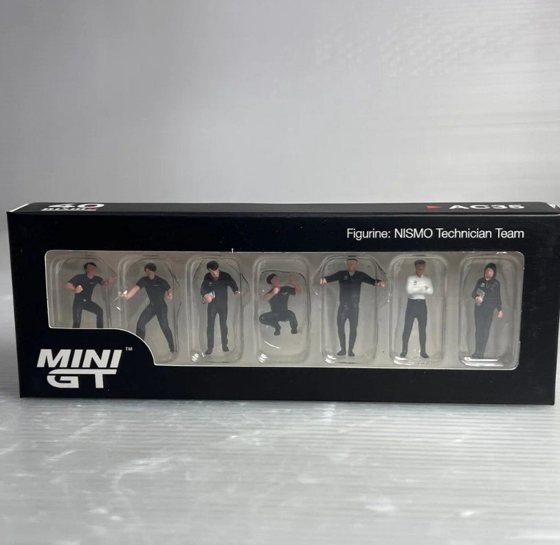 MiniGT - Figurines: NISMO Technician Team - 1:64 Scale