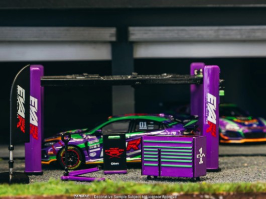 Tarmac Works - Garage Tools Set 'EVA Racing' - 1:64 Scale