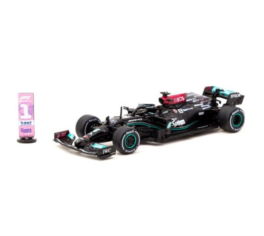 Tarmac Works - Lewis Hamilton Mercedes AMG F1 W12 E Performance