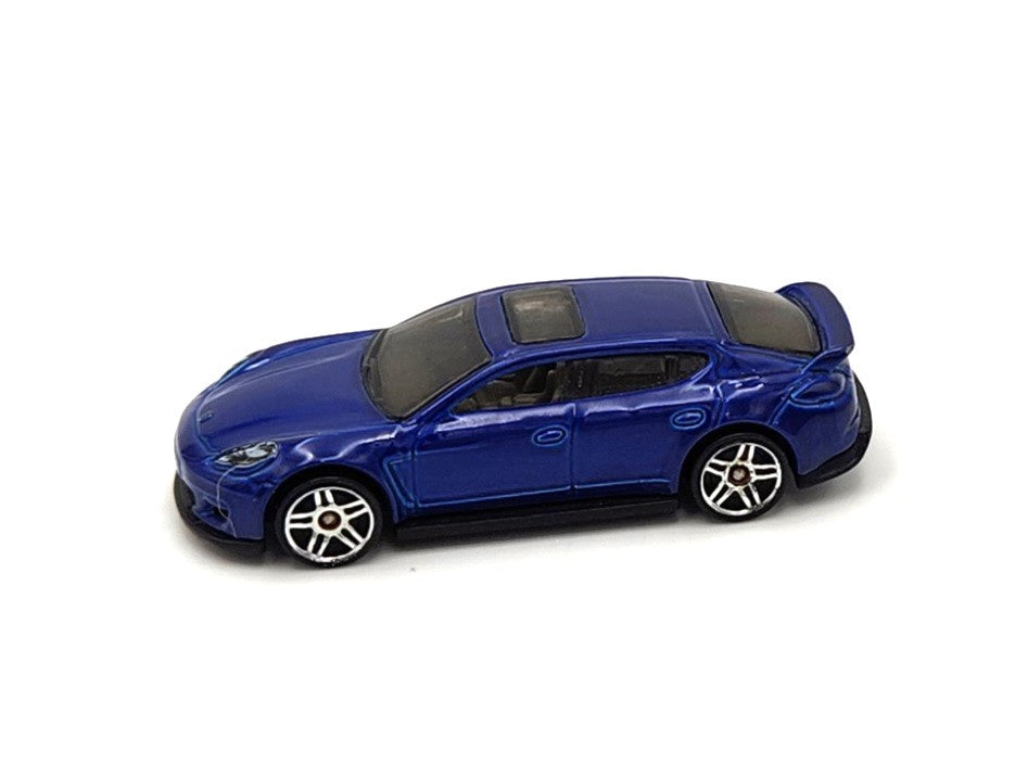 Uncarded - Hot Wheels - Porsche Panamera