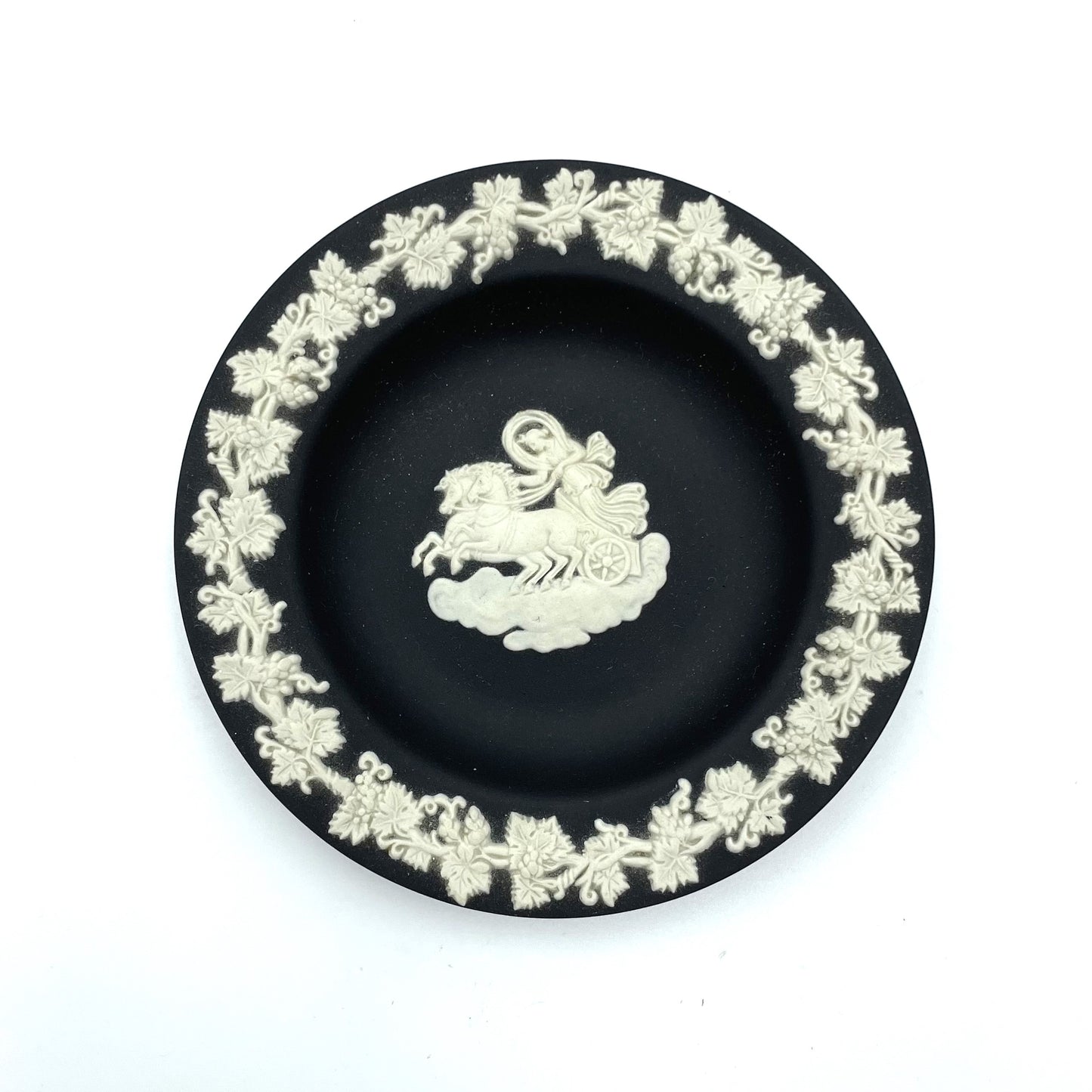 Rare Wedgwood Black Jasperware Trinket Dish - 11cm