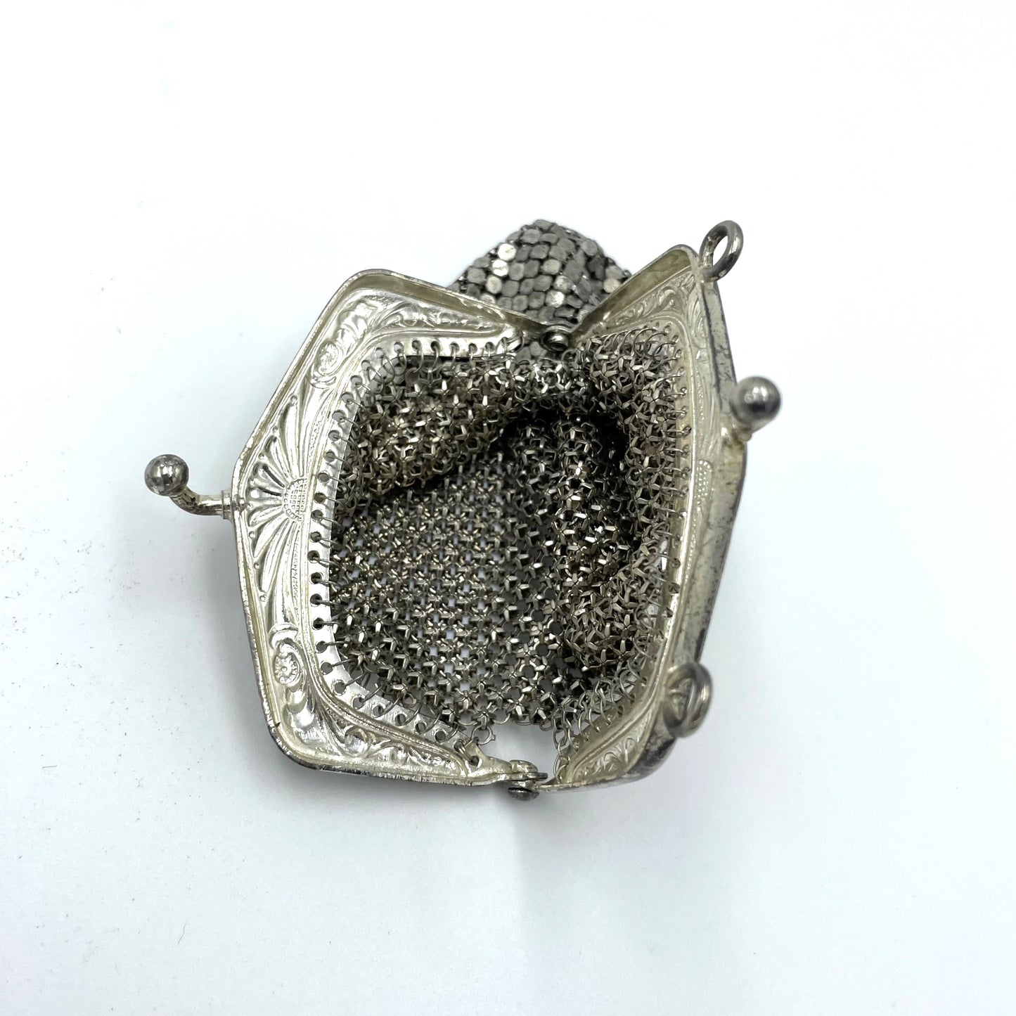 Antique Silver Mesh Coin Purse - 8cm