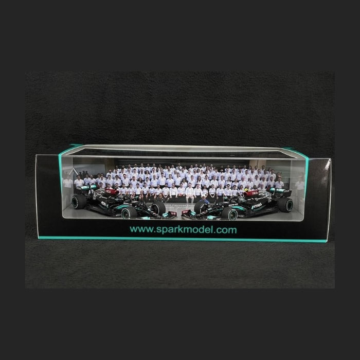 Spark - Mercedes AMG F1 Formula 1 - Lewis Hamilton / Valtteri Bottas 2021 Abu Dhabi Twin Pack