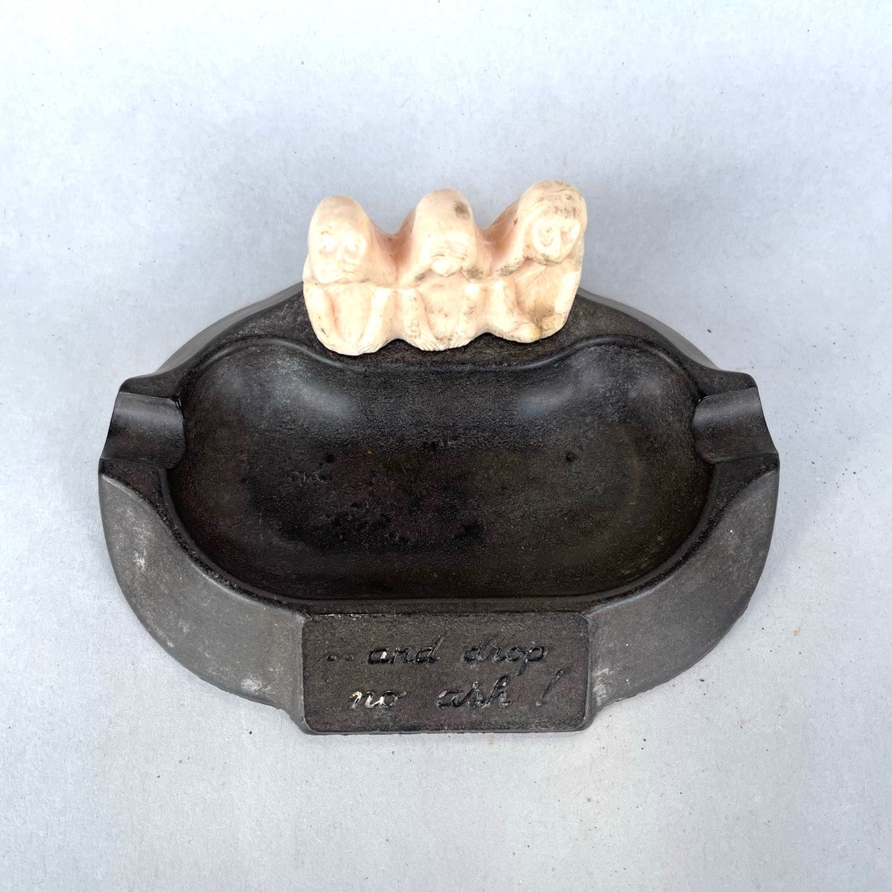 Vintage "VOGUE" Selcol Bakelite Ashtray Three Monkeys