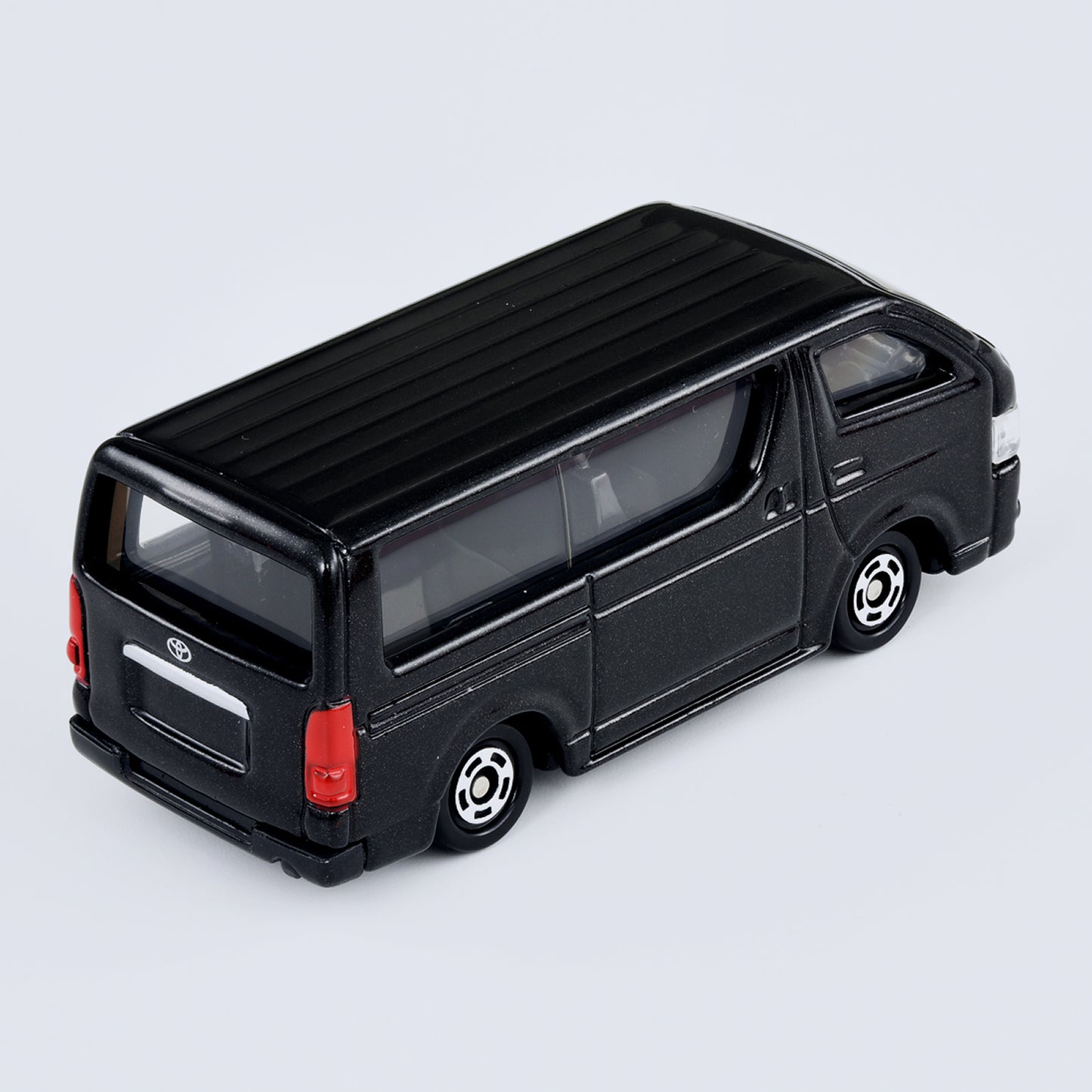 TOMICA - No.113 Toyota Hiace (Black) - 1:64 Scale