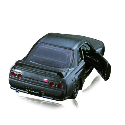 TOMICA PREMIUM - No.26 Nissan Skyline GT-R (BNR32) - 1:62 Scale