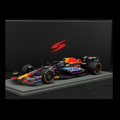 Spark - Oracle Red Bull Racing RB19 Formula 1 F1 - Miami GP 2023 Winner - #1 Max Verstappen - 1:18 Scale