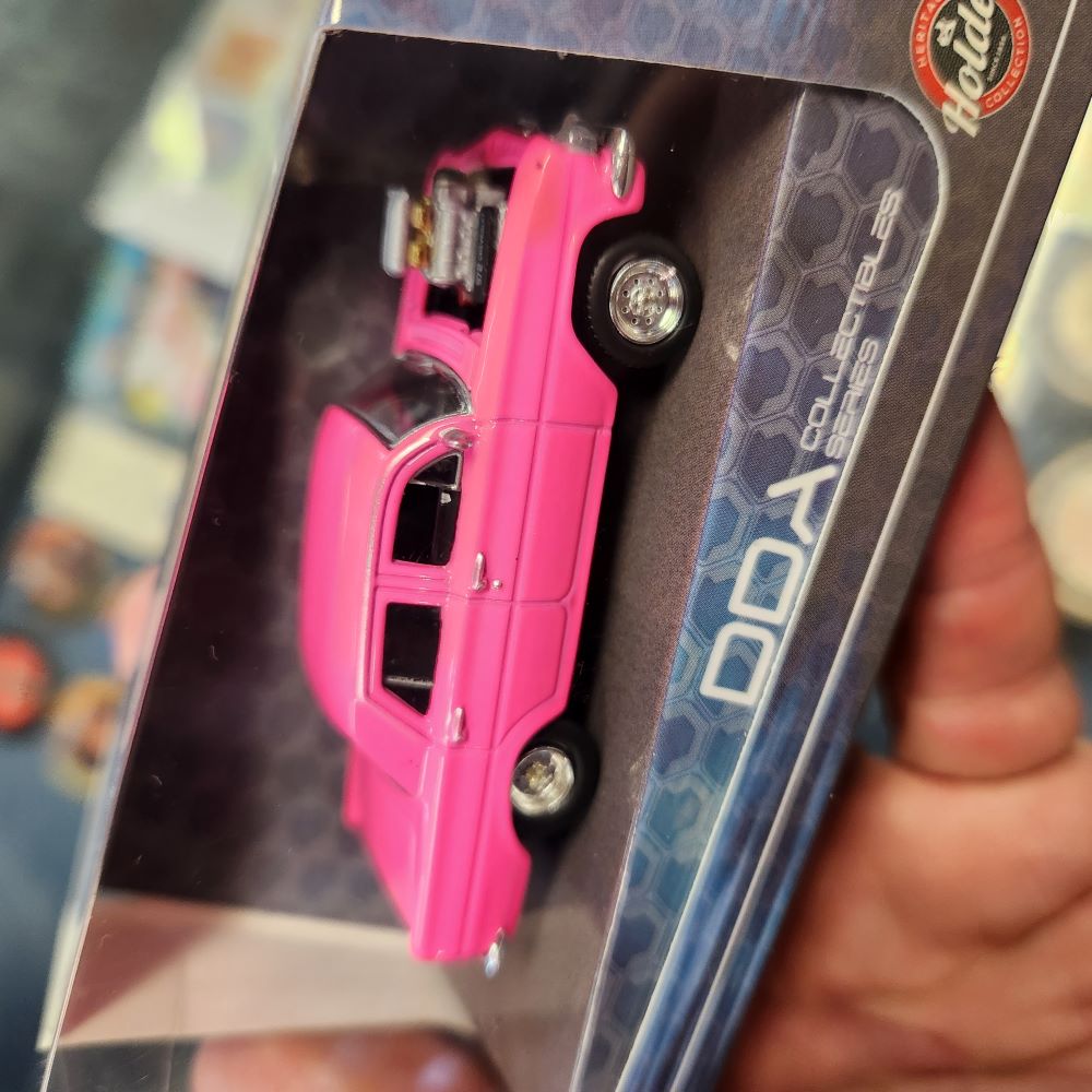 DDA - Pink 1964 EH Holden Drag - 1:64 Scale