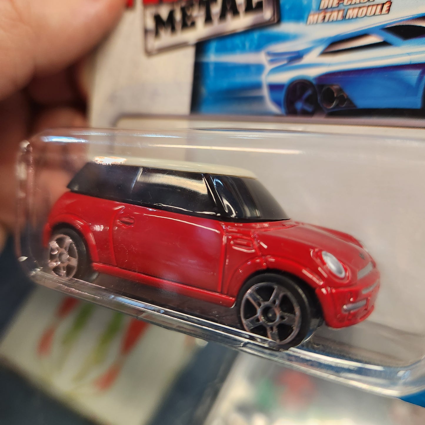 Maisto - BMW Mini (Red/White Roof)