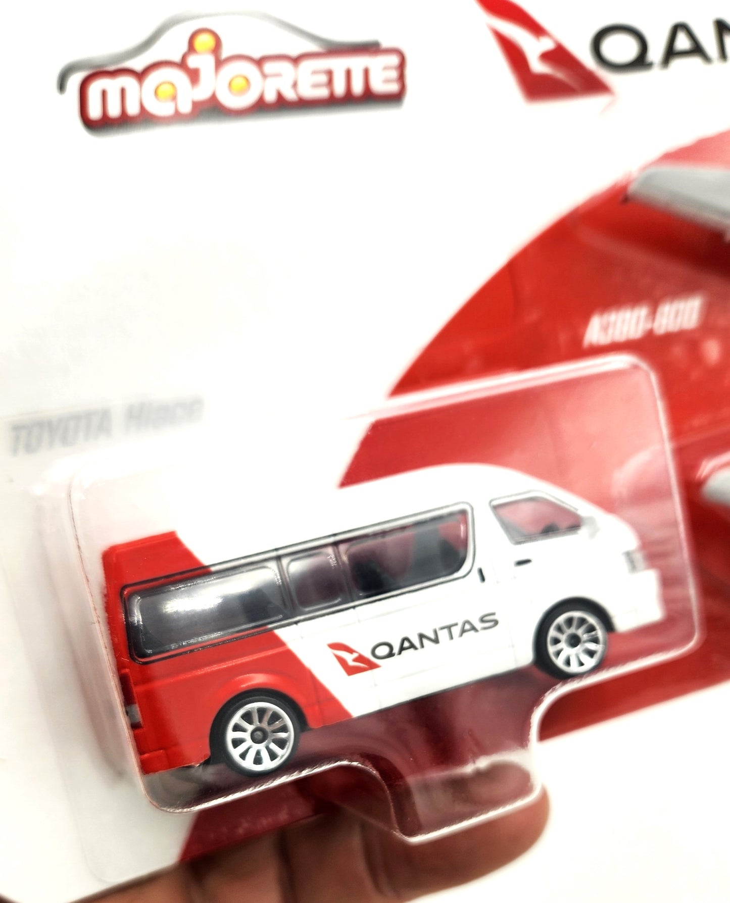 Majorette - Qantas Twin Pack - Toyota Hiace + Airbus A380-800