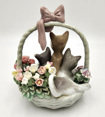 Adorable Lladro Porcelain 'Purr-Fect' Cats in Basket - 13cm