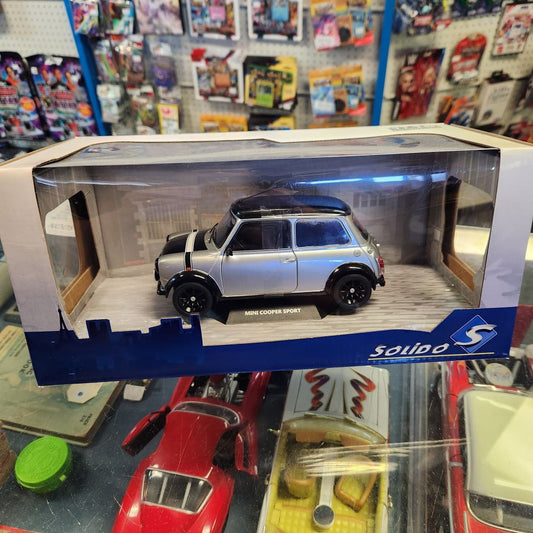 Solido - 1998 Mini Cooper Sport - Silver Street Fighter - 1:18 Scale