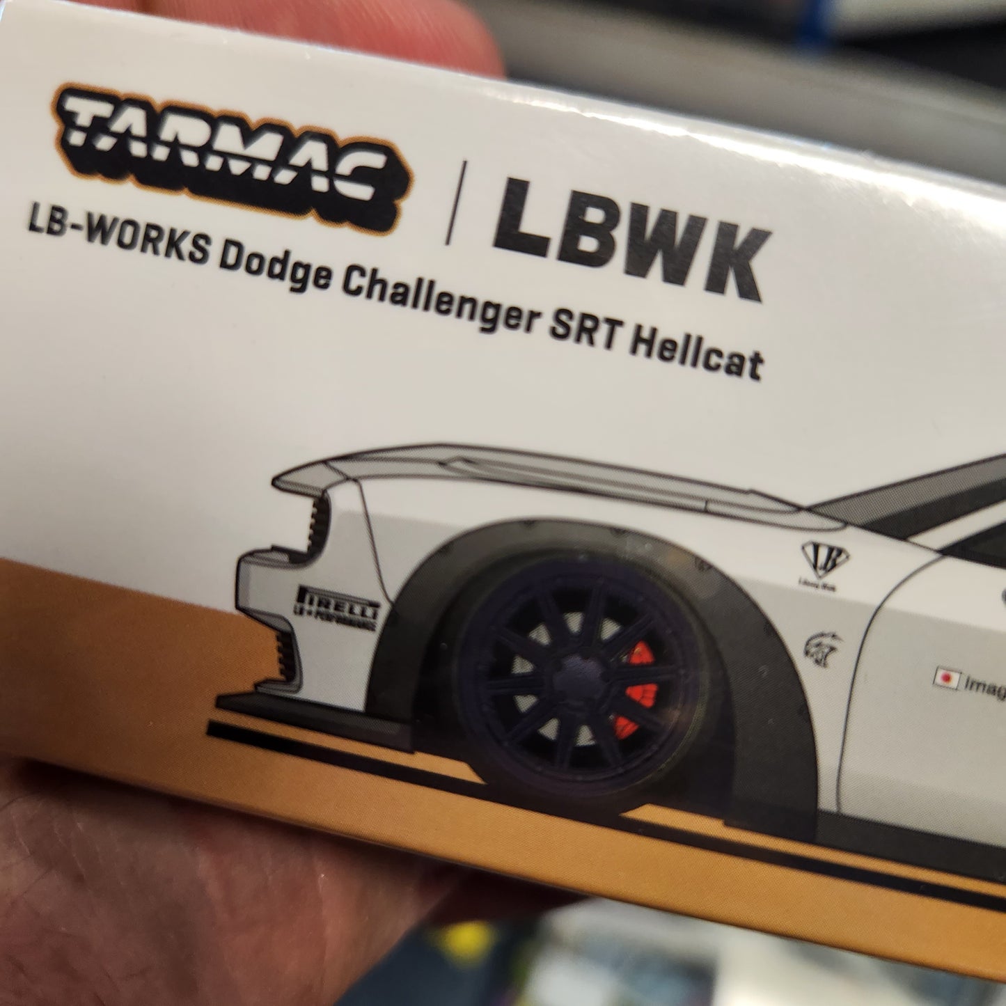 Tarmac Works - LB-WORKS Dodge Challenger SRT Hellcat - White