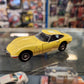 Takara Tomy Tomica - Toyota 2000GT (Yellow) #1 - 1:43 Scale