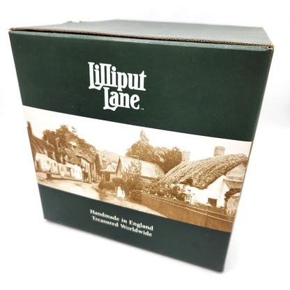 Lilliput Lane 'Little Red Riding Hood' - 13cm