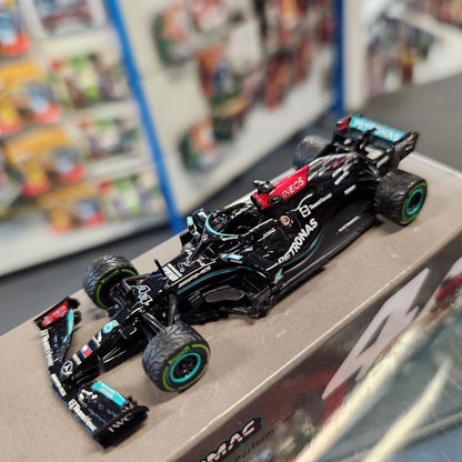 Tarmac Works - Mercedes-AMG F1 W12 E Performance - Russian Grand Prix 2021 Winner