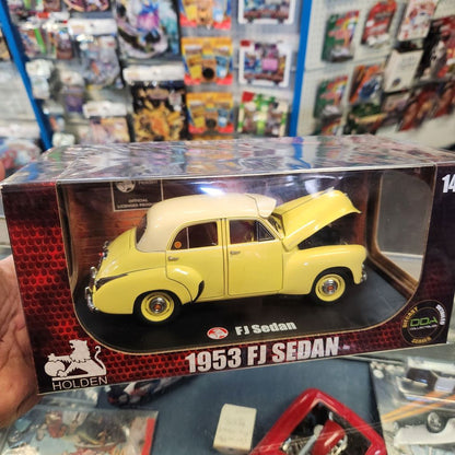 DDA - Holden 1953 FJ Sedan - Two Tone Light Yellow - 1:24 Scale