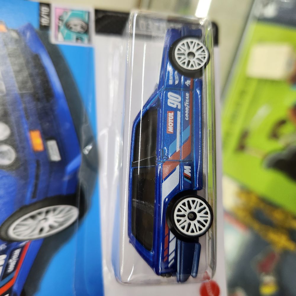 Hot Wheels - BMW M3 Wagon - Long Card