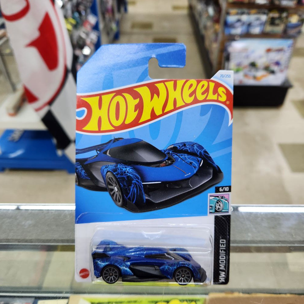 Hot Wheels - McLaren Solus GT (Blue) - Long Card