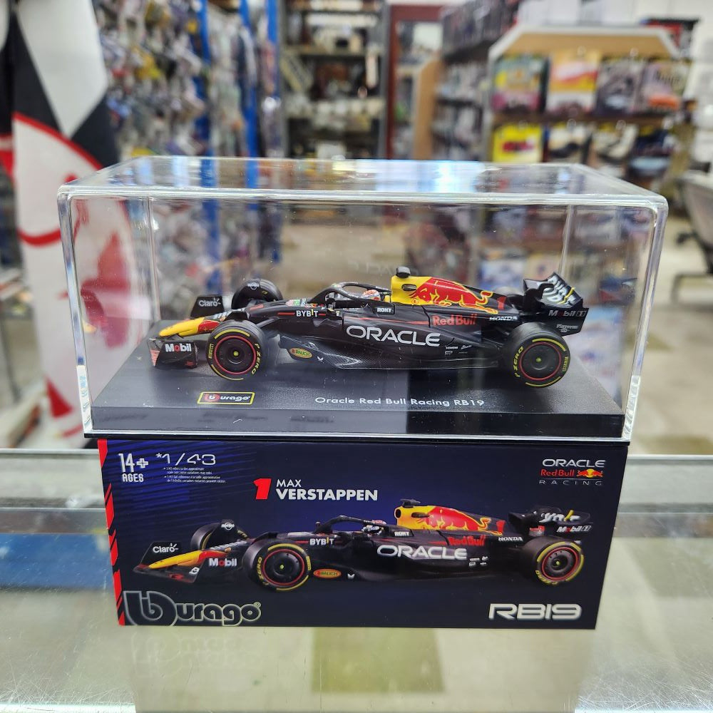 Bburago - 2023 Oracle Red Bull Racing RB19 #1 Max Verstappen 1:43 Scale