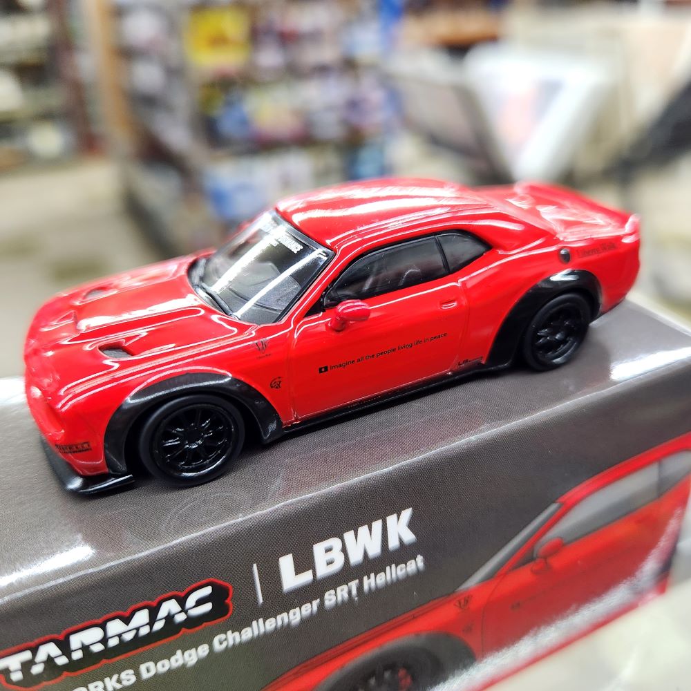 Tarmac Works - LB-Works Dodge Challenger SRT Hellcat - Red