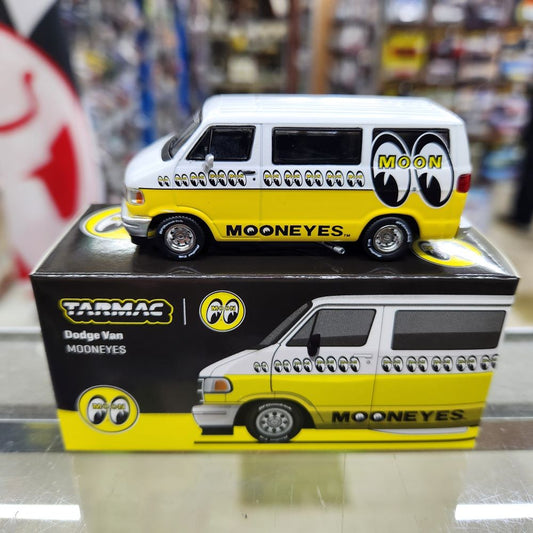 Tarmac Works - Dodge Van 'Mooneyes'