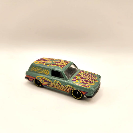 Uncarded - Hot Wheels - Custom '69 Volkswagen Squareback - Green