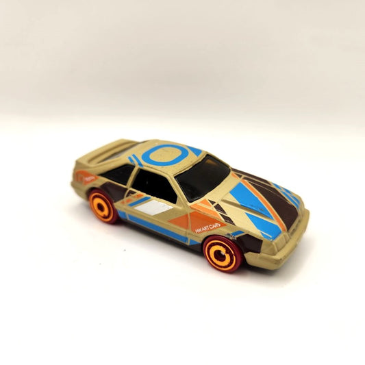 Uncarded - Hot Wheels - '92 Ford Mustang 'HW Art Cars'