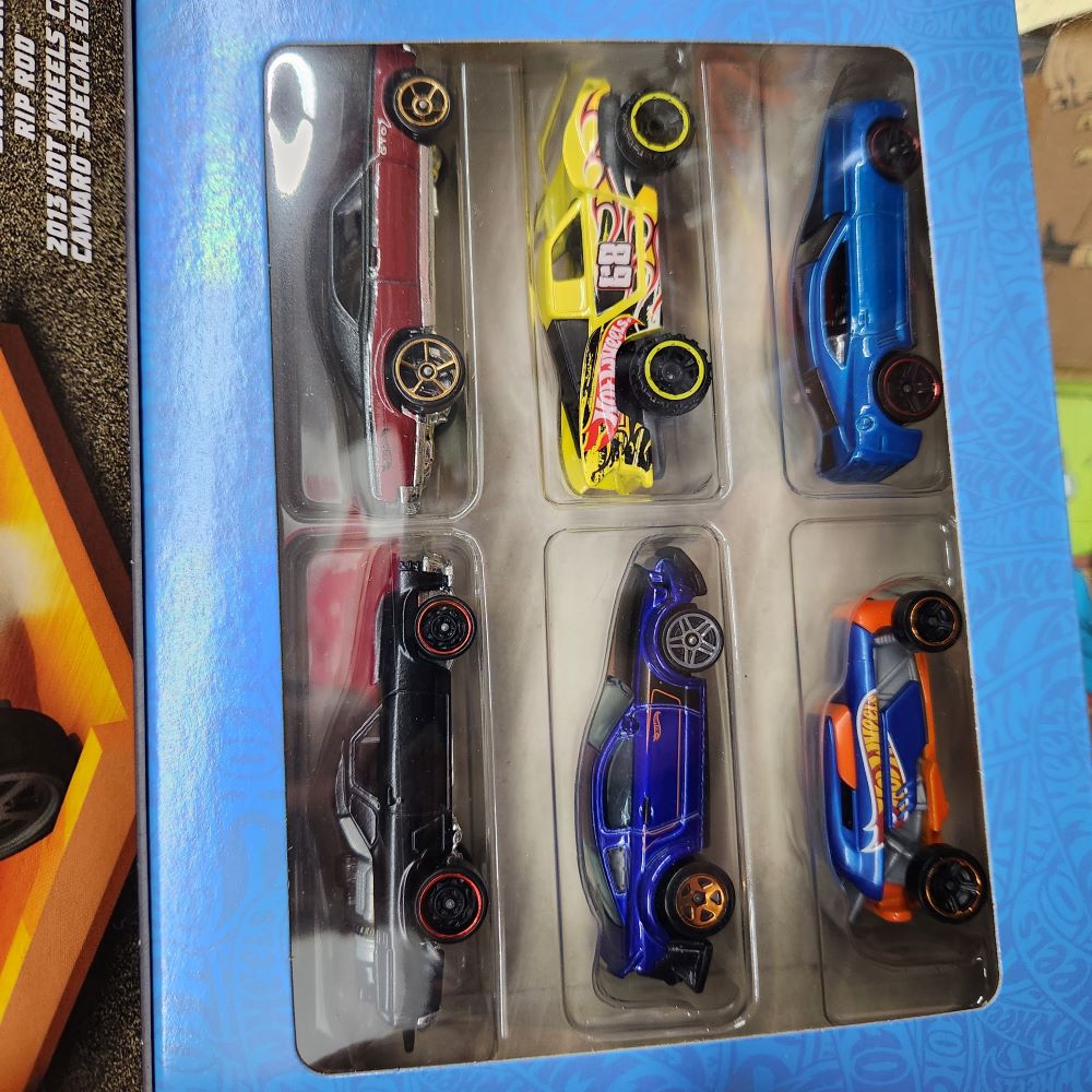 Hot Wheels - 2023 Legends Tour - Themed Multipack - Pack of 6 Cars