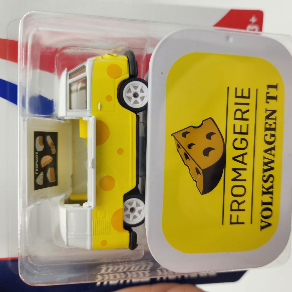 Majorette - French Touch - Deluxe Cars - Volkswagen T1 (Yellow)