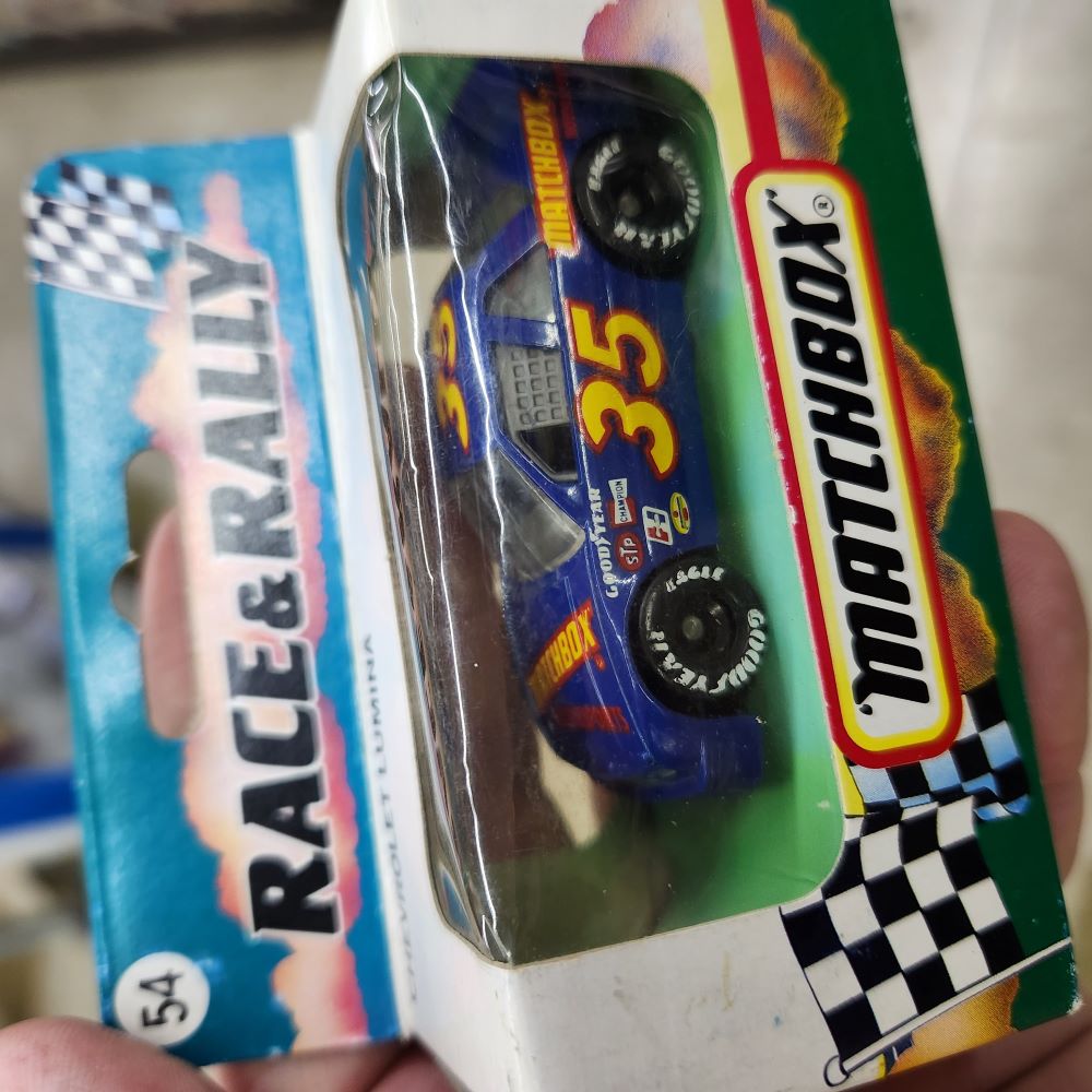 Matchbox - Chevrolet Lumina Race Car #54