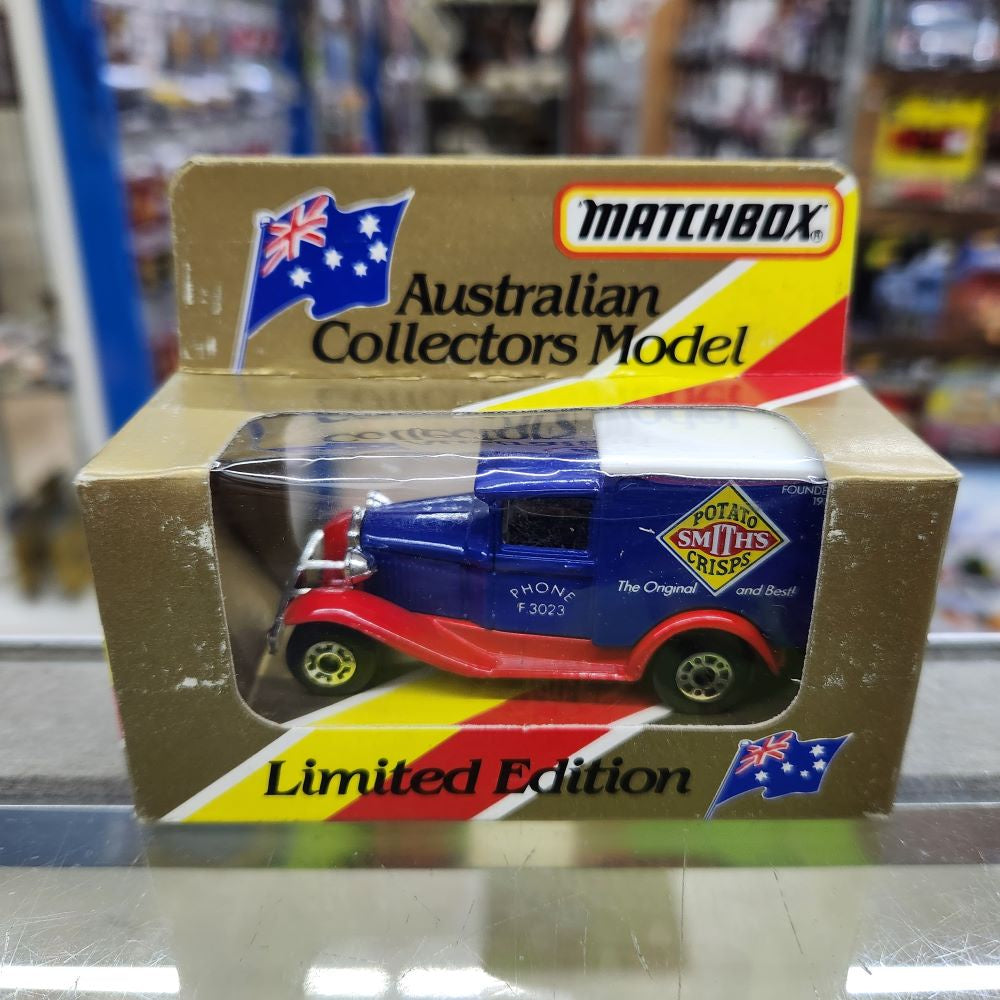 Matchbox - Ford Model A 'Smiths Crisps' Van