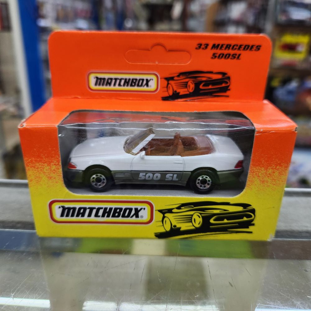 Matchbox - Mercedes-Benz  500SL #33 - 1:64 Scale