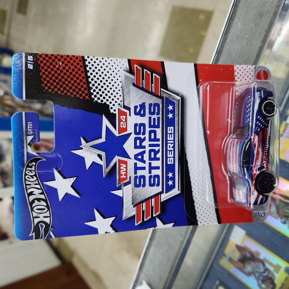 Hot Wheels - Stars and Stripes - 2013 COPO Chevrolet Camaro