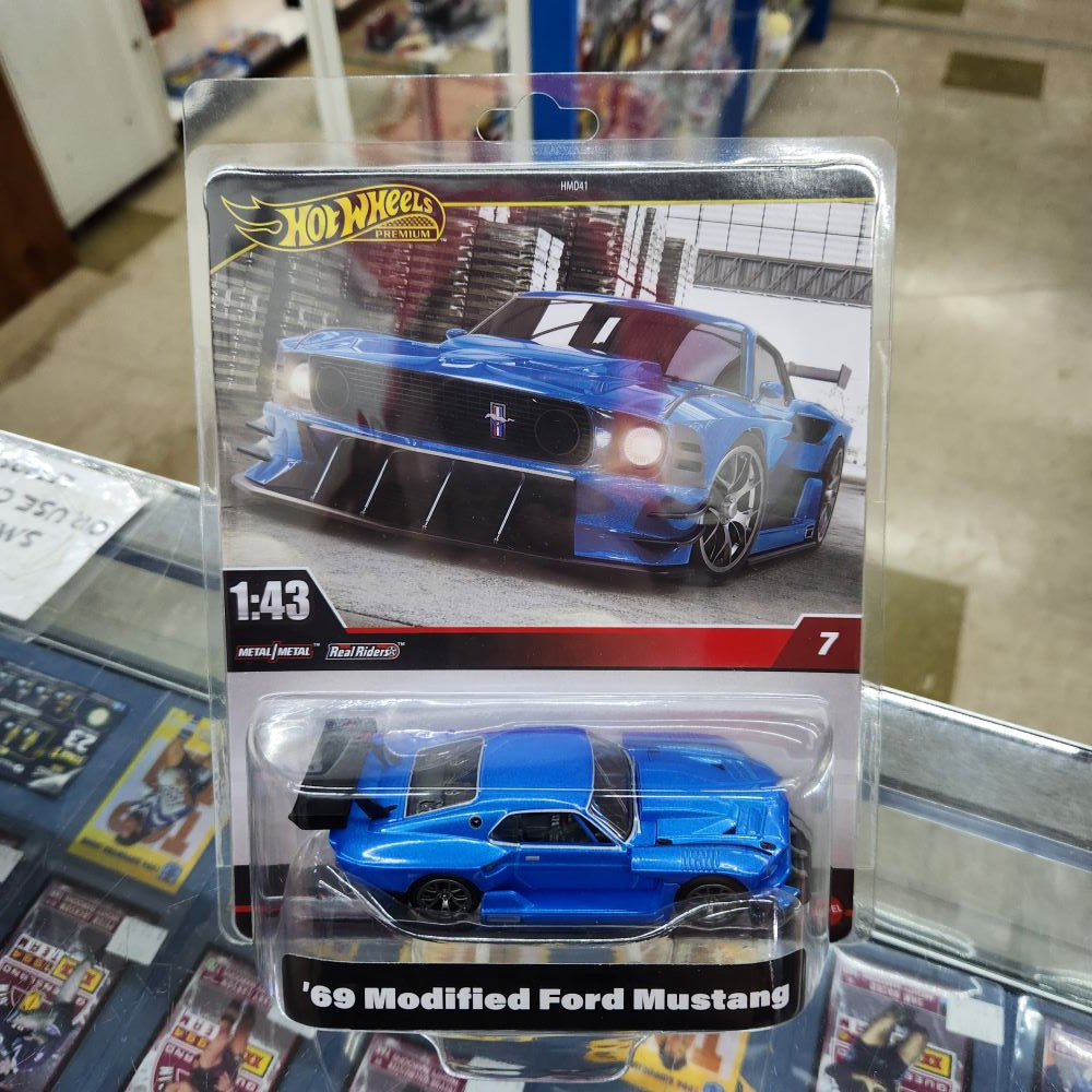 Hot Wheels  Premium - '69 Modified Ford Mustang - 1:43 Scale