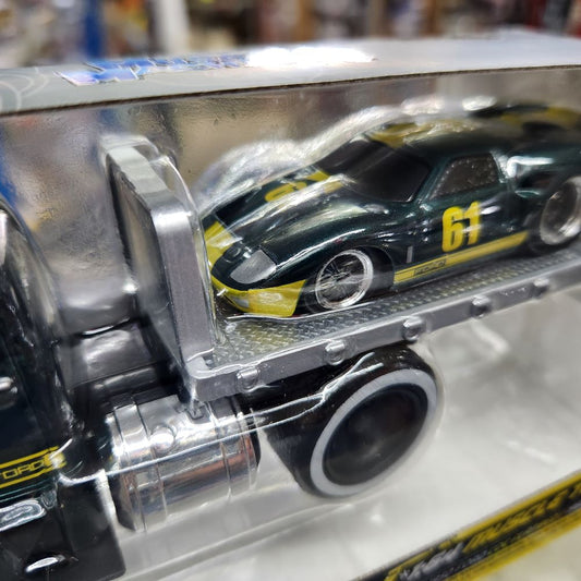 Maisto Muscle Machines - Transports - Series 4 - 1950 Ford Flatbed/1966 Ford GTHO (Model 12)