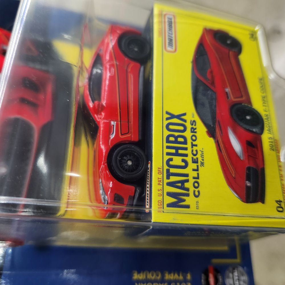 Matchbox Collector Series - Jaguar F-Type Coupe (Red)