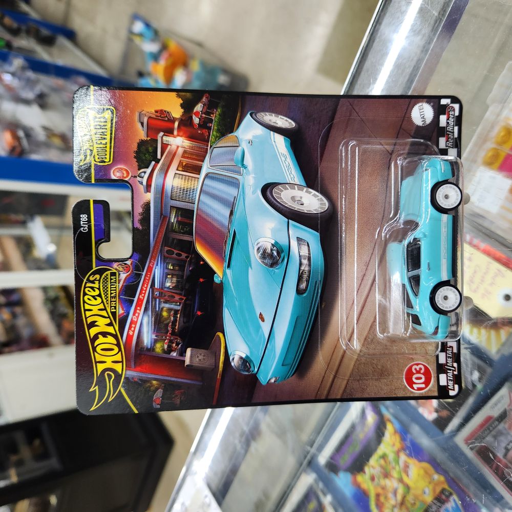 Hot Wheels Premium - Boulevard - Porsche 934 (Aqua Green)