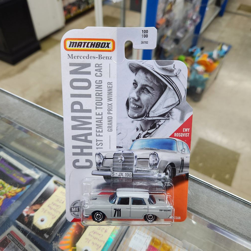 Matchbox - Champion Series - 1962 Mercedes-Benz 220 SE Sedan (Ewy Rosqvist)