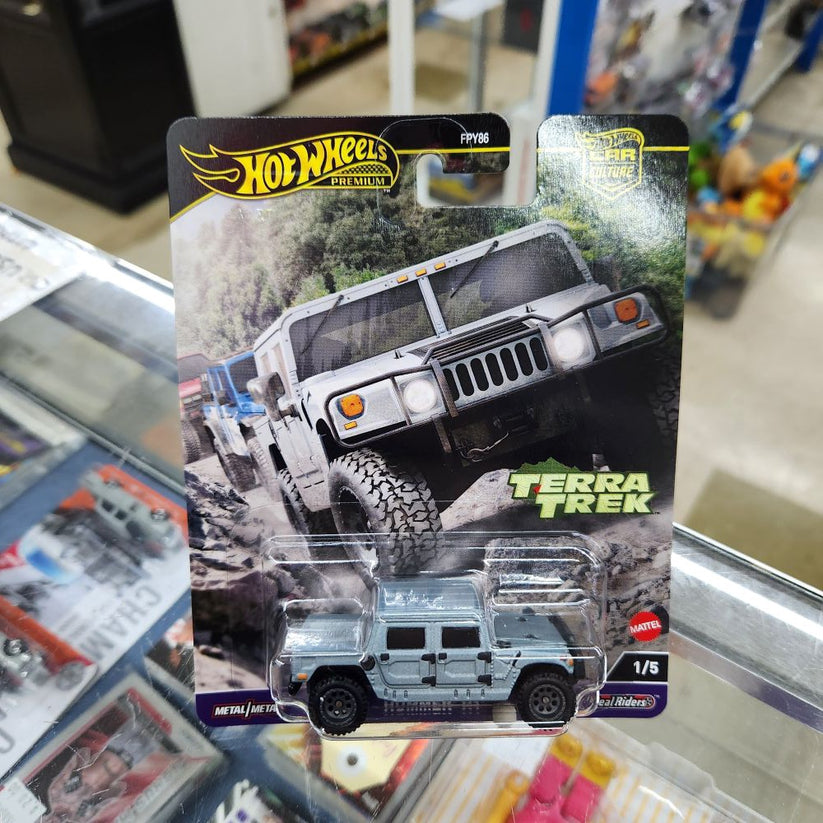 Hot Wheels Premium Car Culture Set mit 5 Spielzeugautos in Sammelbehälter, Che Figata Die-Cast 1:64, Maßstab 5 Stück