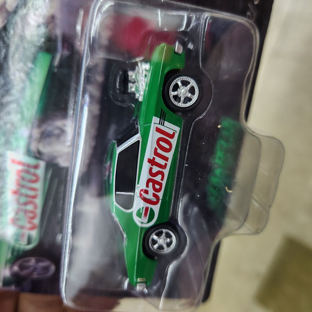 Oz Wheels - Holden Monaro 'Hanful' - Castrol - 1:64 Scale