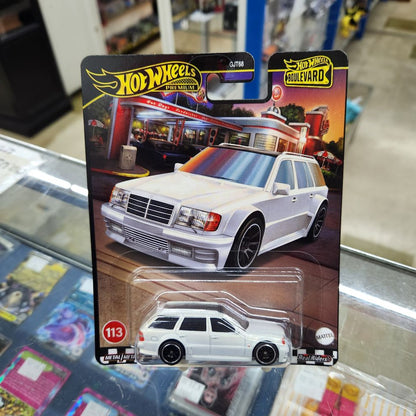 Hot Wheels Premium - Boulevard #113 - Mercedes-Benz E 36 AMG