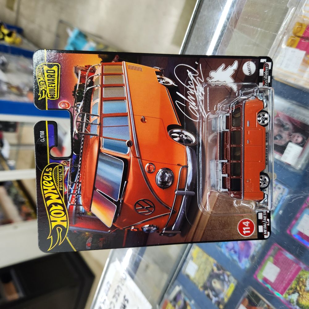 Hot Wheels Premium - Boulevard - 1967 Volkswagen Samba Bus