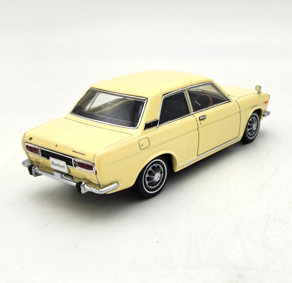 Ebbro - Nissan / Datsun Bluebird 2 Door (Light yellow) - 1:43 Scale