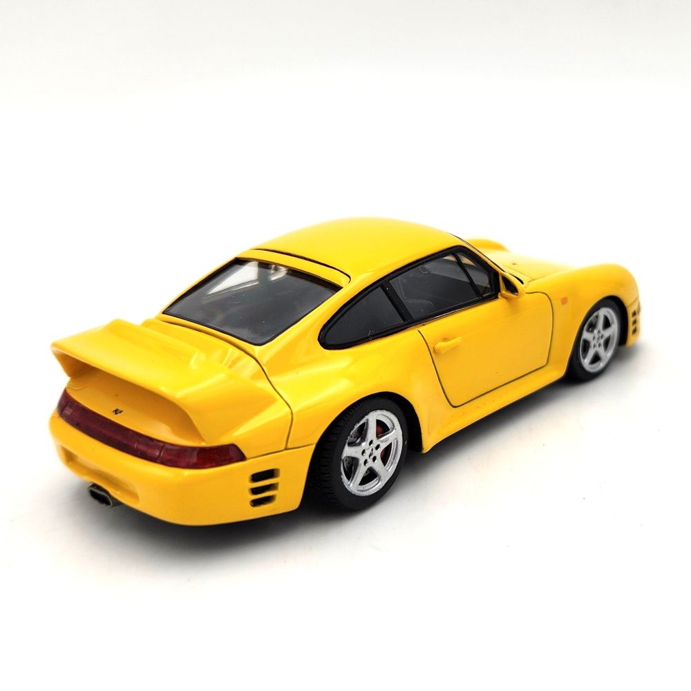 Porsche 1995-1997 Porsche 911 Carrera Turbo RUF - 1:43 Scale