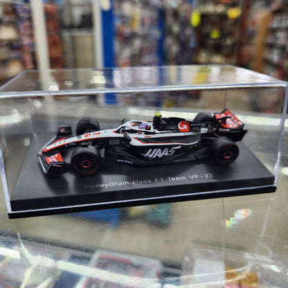 Spark - MoneyGram 2023 Haas F1 Formula 1 Team VF-23 No.27 - Nico Hulkenberg - 1:64 Scale