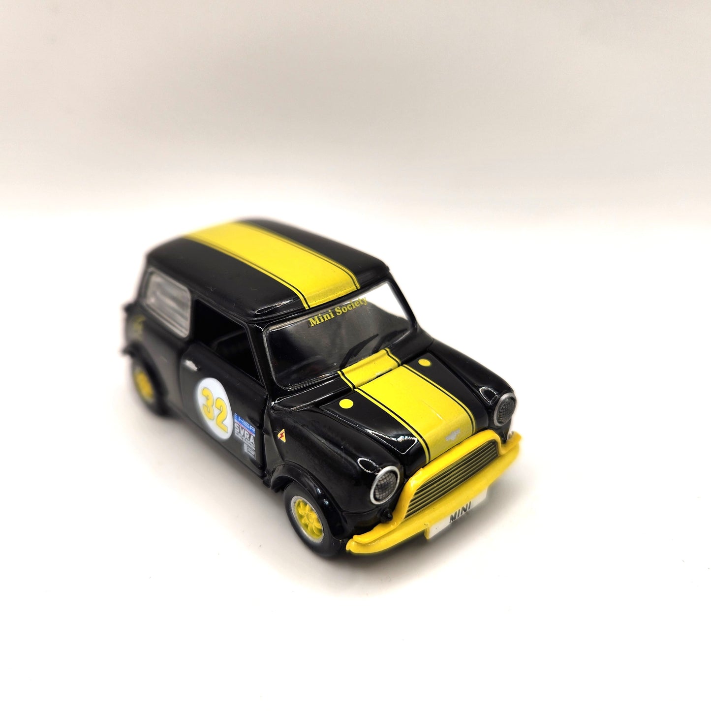 Tiny Models - Mini Cooper Racing #32 (Black Yellow) - 1:50 Scale